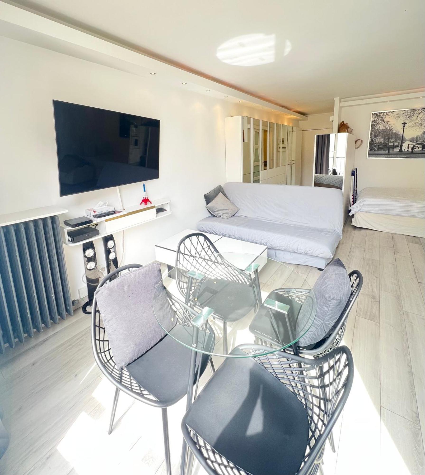 Apartment Like Home Arc De Triomphe, Champs Elysees, Tour Eiffel París Exterior foto